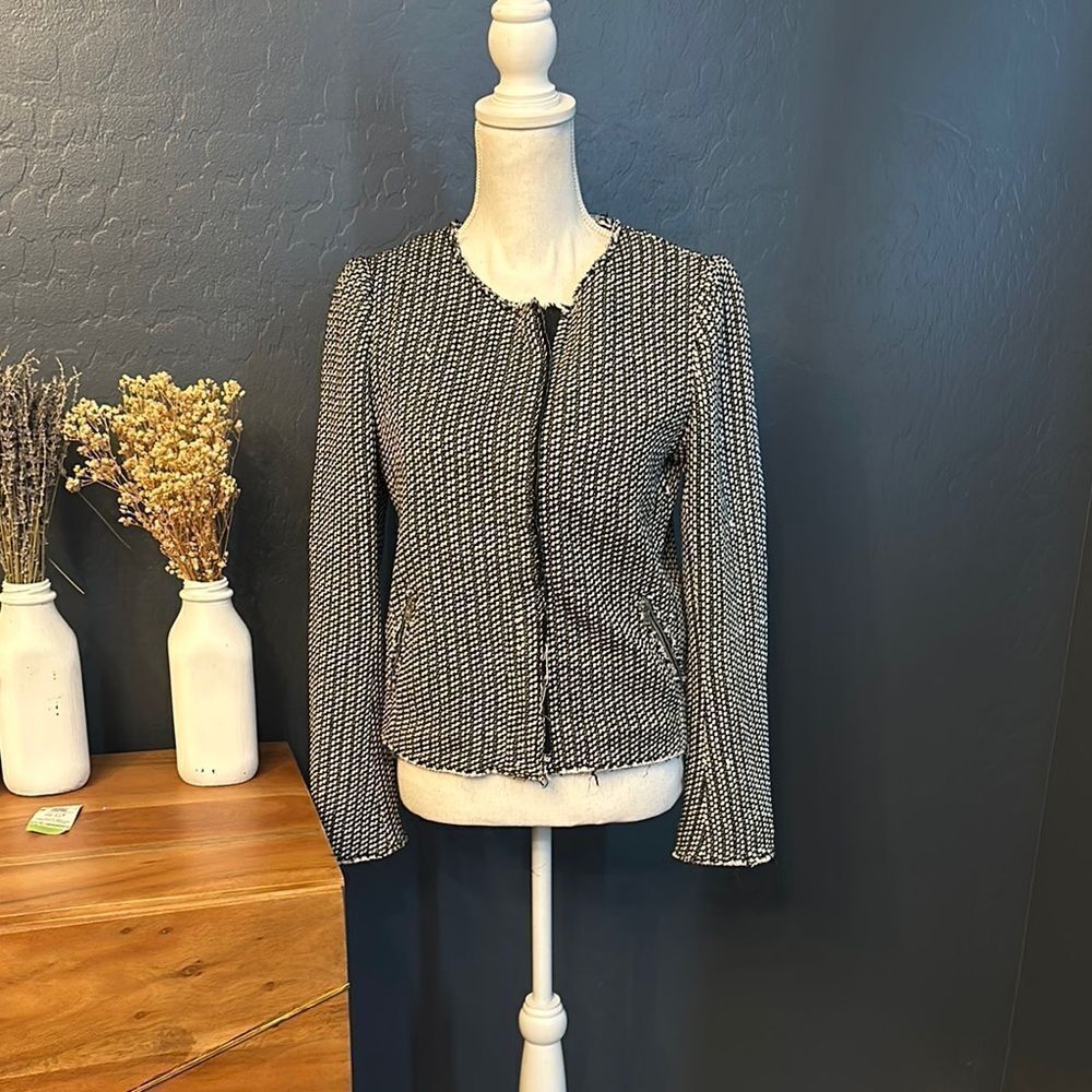 Gap‎ Black and White Tweed Jacket